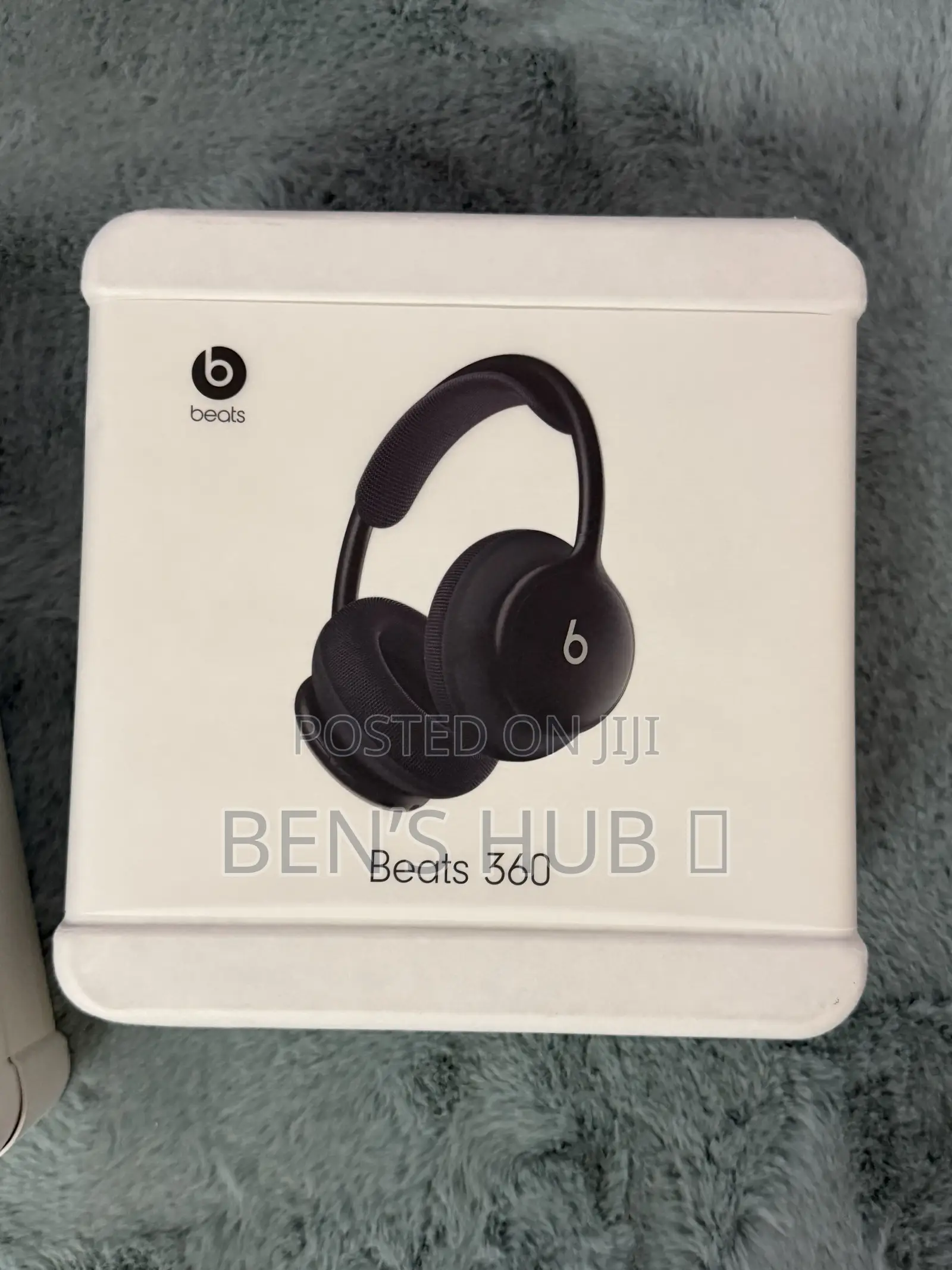 Brand New Apple Head Beats 360