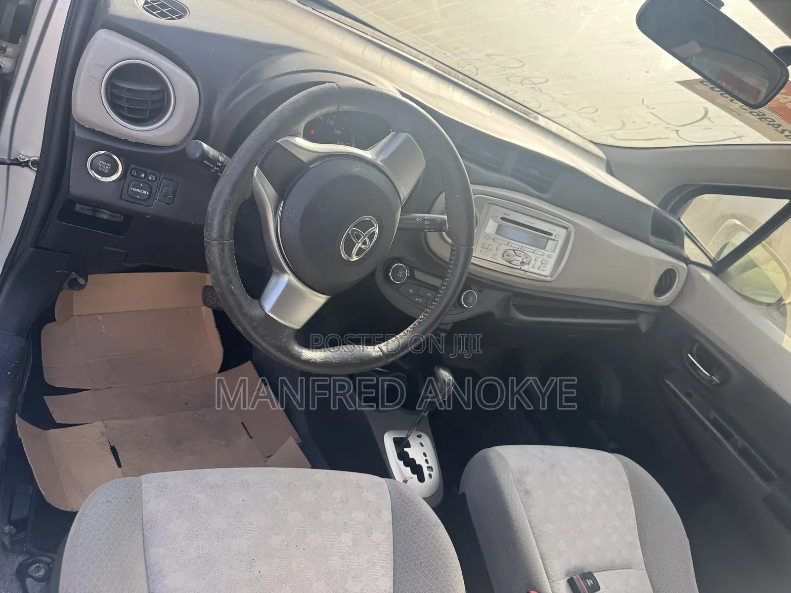 Toyota Vitz 2013 Gray