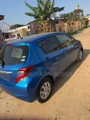 Toyota Vitz 1.3 FWD 3dr 2014 Blue
