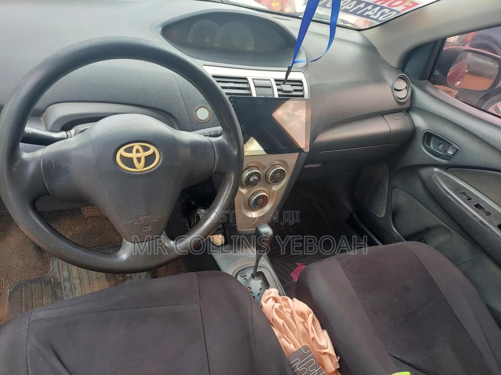 Toyota Yaris 2010 Red