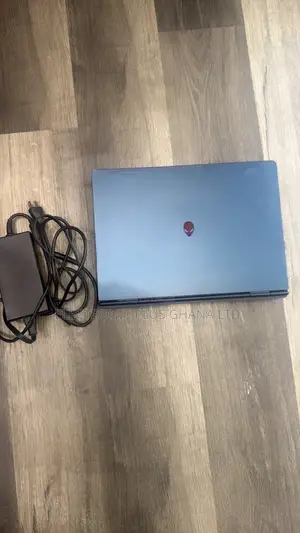 Laptop Alienware 16x Aurora 32GB Intel Core Ultra 9 SSD 1T