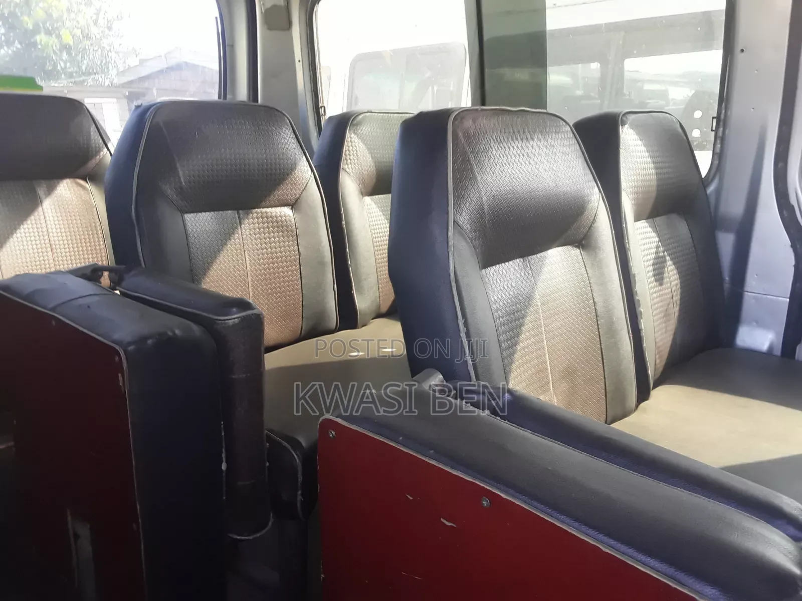 Nissan Caravan (Urvan) 2006 Grey