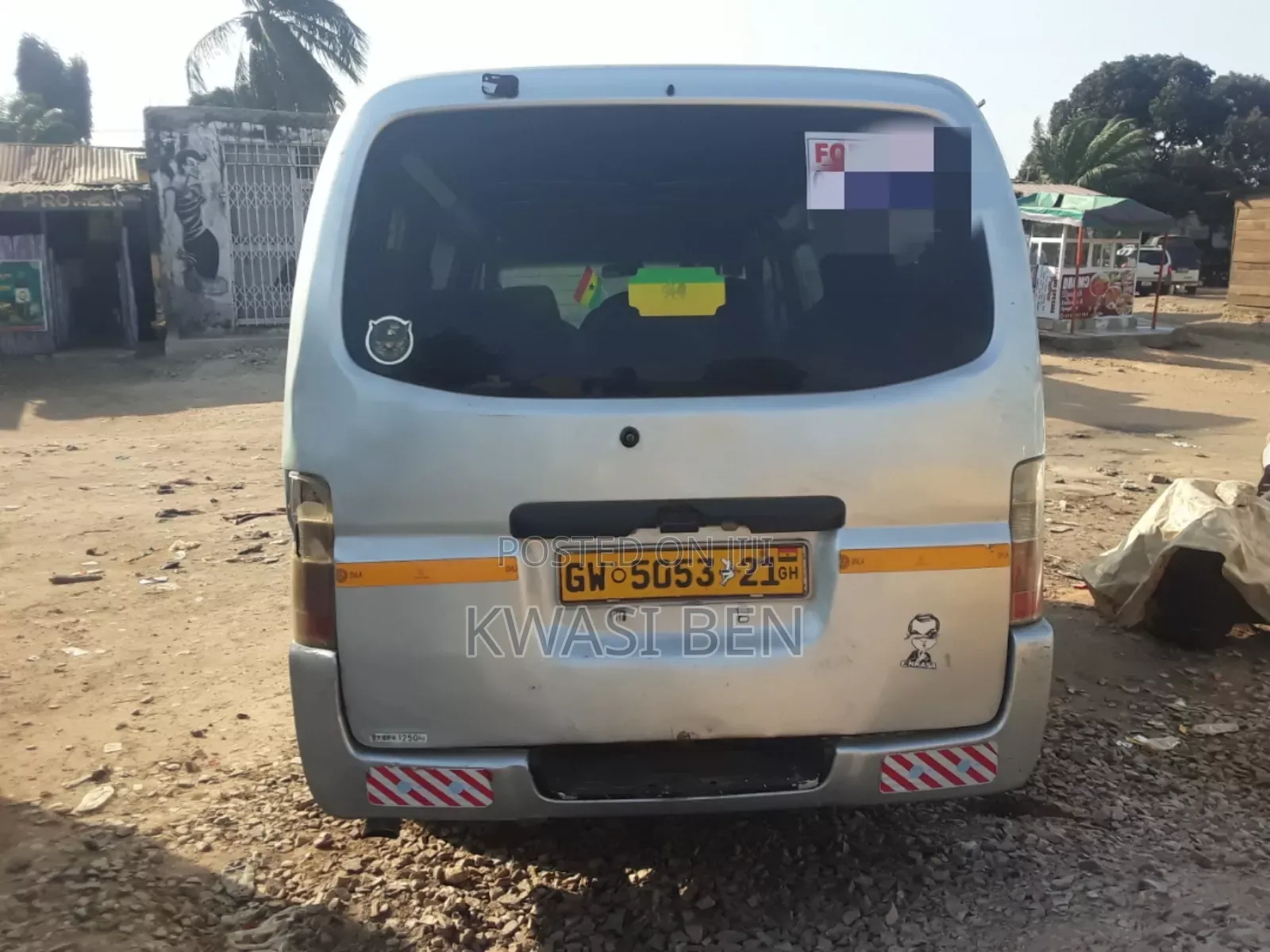 Nissan Caravan (Urvan) 2006 Grey