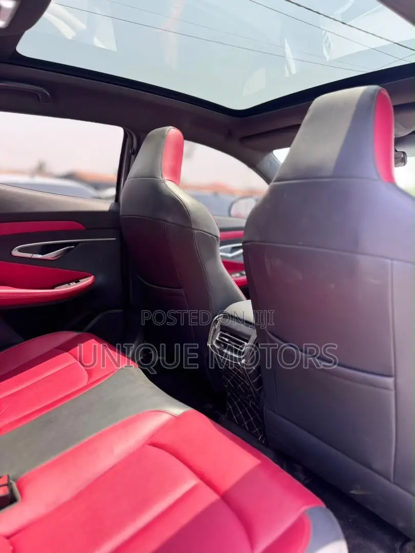Changan UNI-T 1.5 FWD 2020