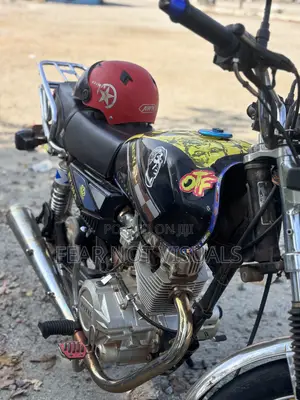 Royal RY125 2025 Black