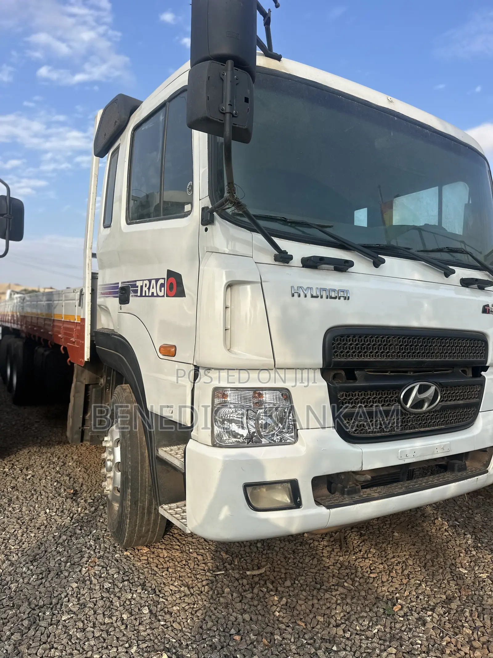 2013 Hyundai Trago Gold