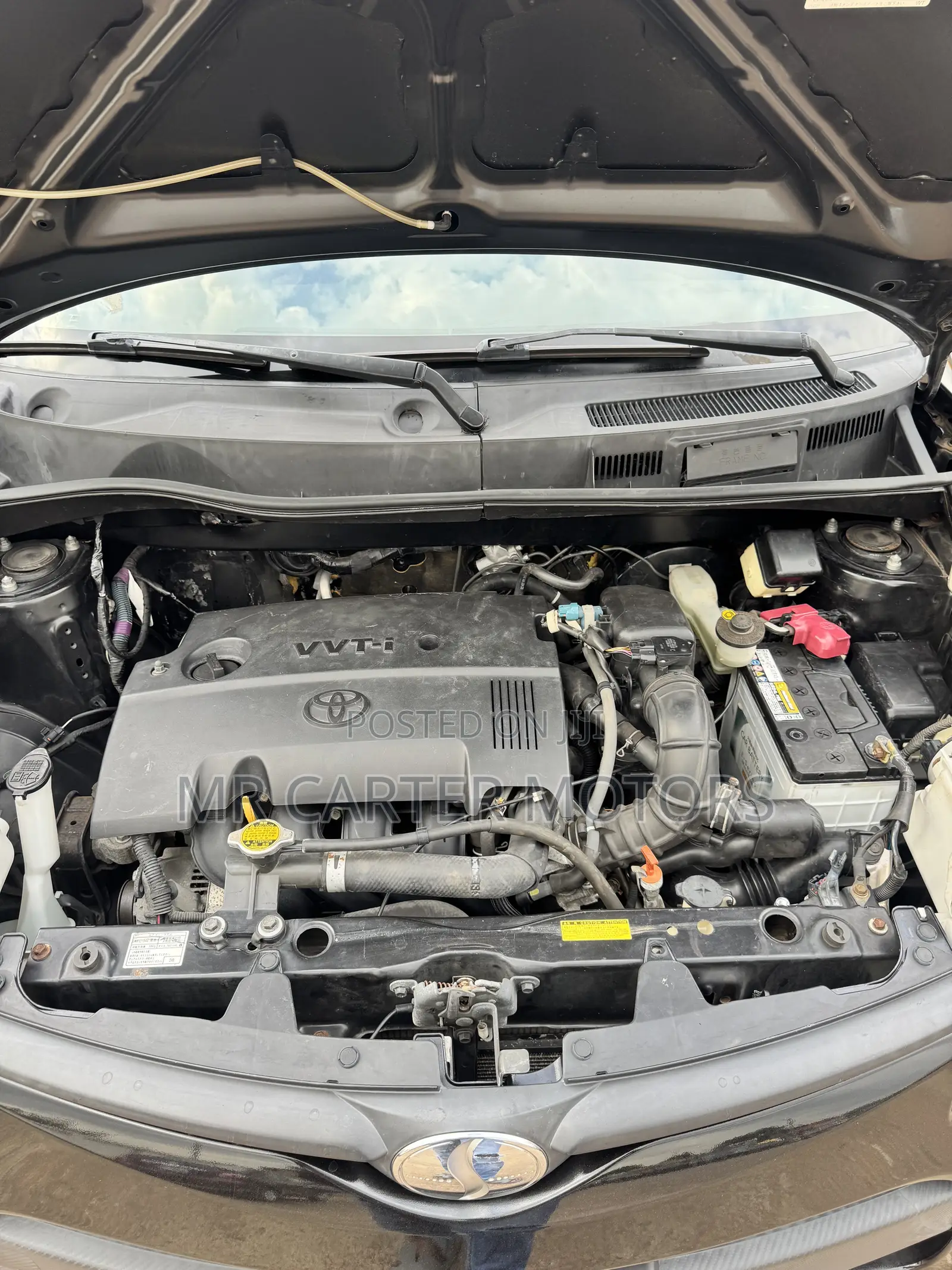 Toyota Sienta 1.5 AWD 2013 Black