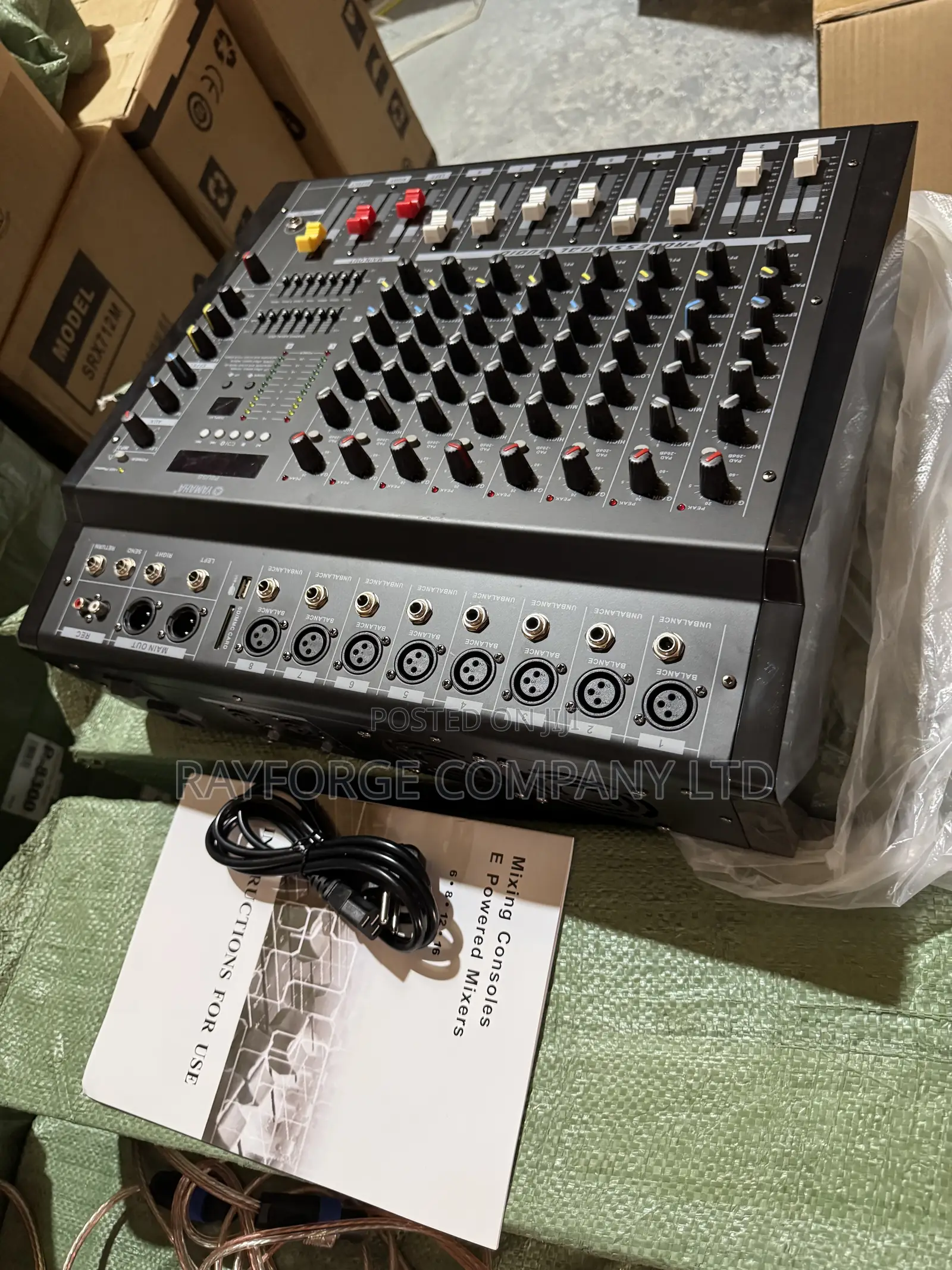 8-Channel Mixing Console