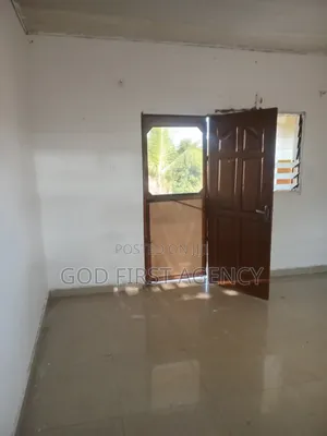 1bdrm Apartment in Tabora, Nyanmekye for rent