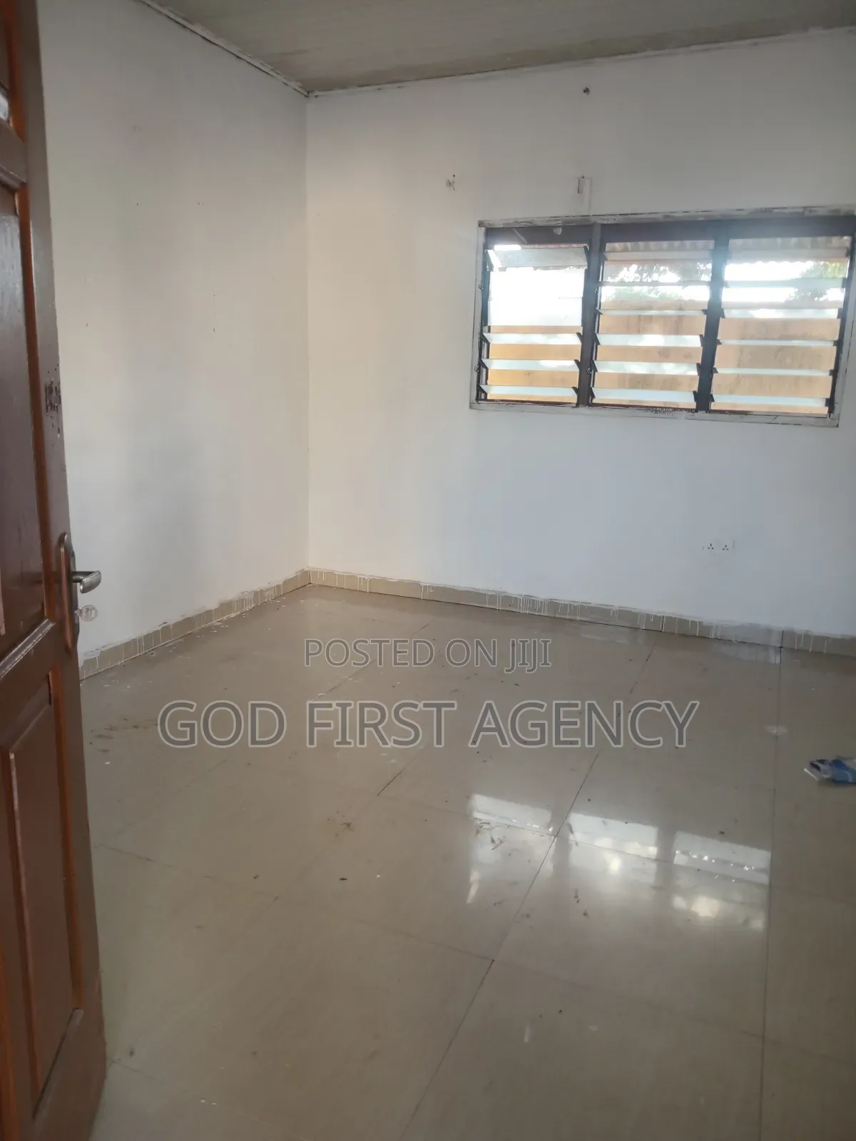 1bdrm Apartment in Tabora, Nyanmekye for rent