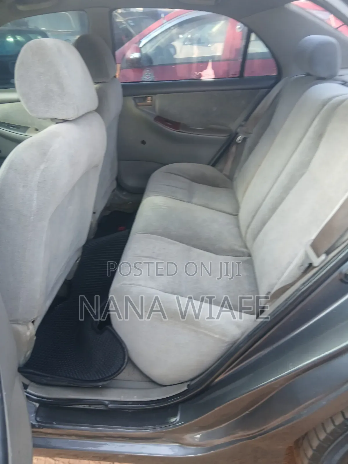 Toyota Corolla 2004 Gray