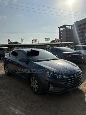 Hyundai Elantra Limited 2020 Gray