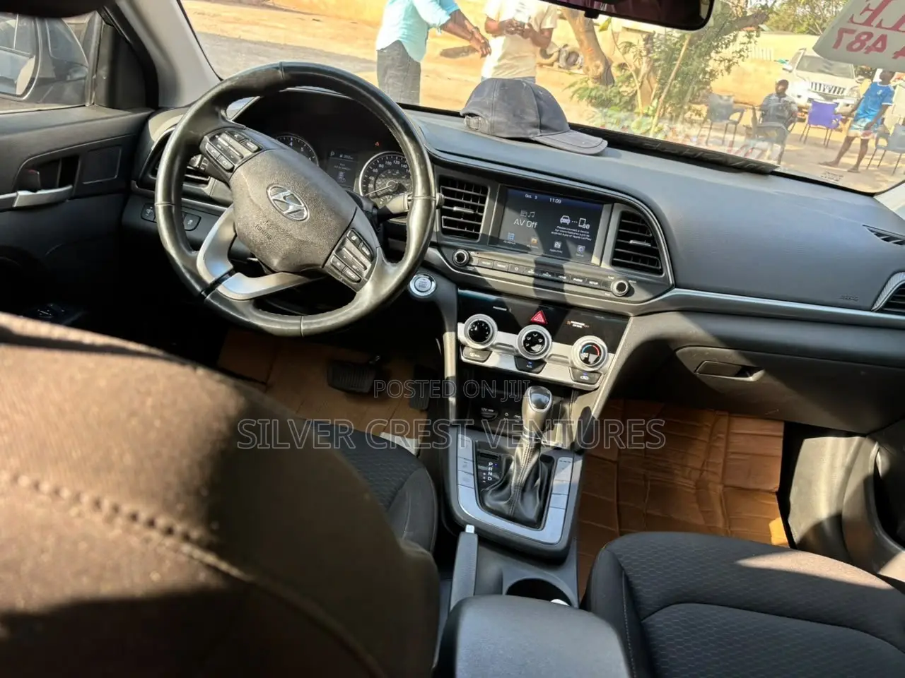 Hyundai Elantra Limited 2020 Gray
