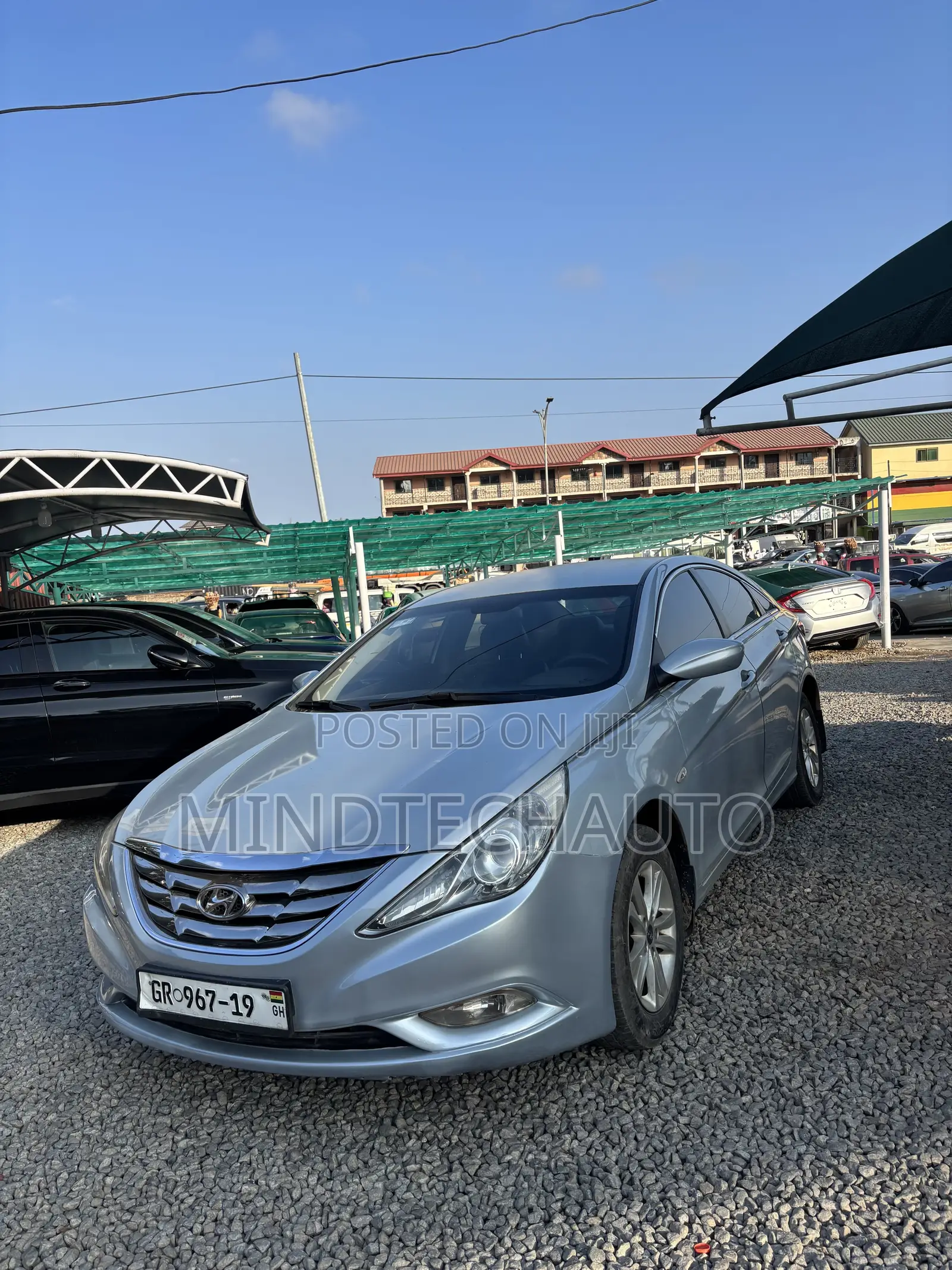 Hyundai Sonata Limited 2.0T Sedan (2.0L 4cyl 6A) 2011 Silver
