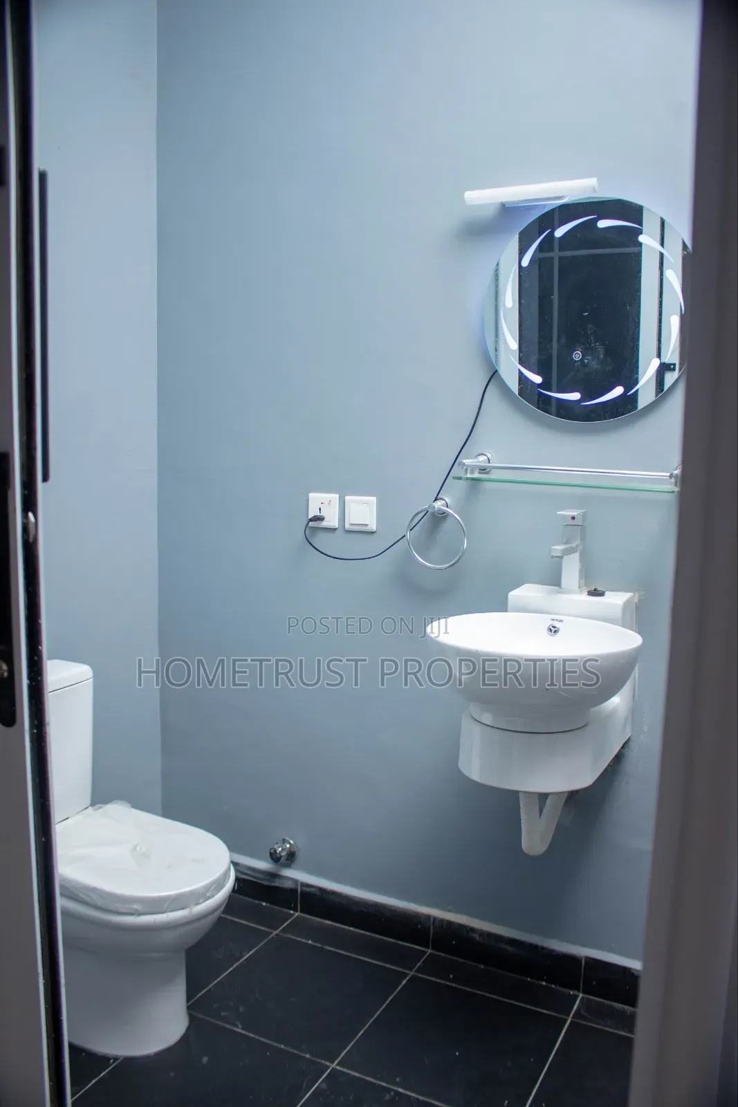 3bdrm House in Amasaman Sapeiman for sale