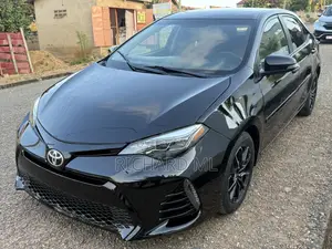 Toyota Corolla LE 4dr Sedan (1.8L 4cyl CVT) 2015 Black
