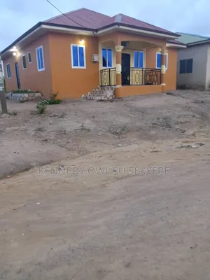 Furnished 4bdrm Apartment in Our Lady Of Mercy, Millenium City for sale