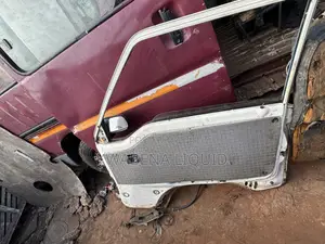Hyundai H100 Front Doors