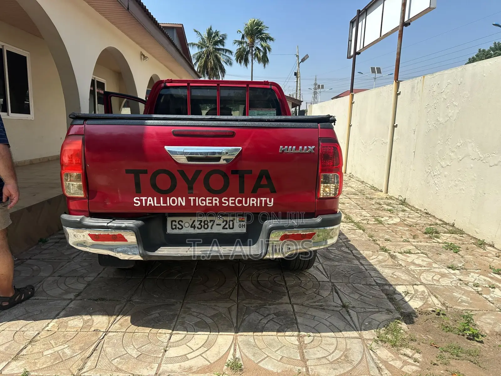 Toyota Hilux 2.5 Diesel 2020 Red