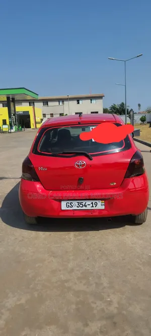 Pontiac Vibe 2008 Red