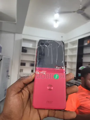 New Motorola Razr 40 Ultra 256 GB
