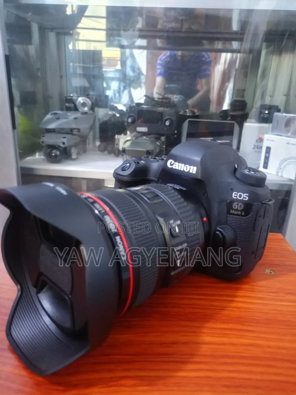 Canon 6D Mark Ii With 24 to 105 Lens