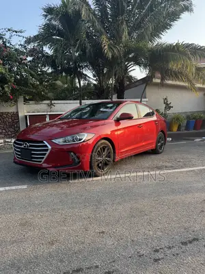 Hyundai Elantra 2018 Red