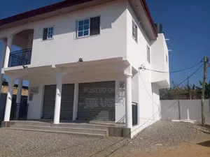 2bdrm House in ..., Ablekuma for sale