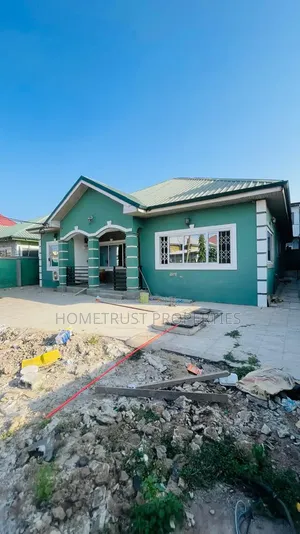 4bdrm House in Kwabenya Franco for rent
