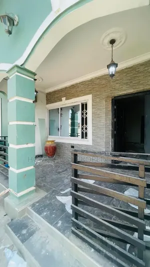 4bdrm House in Kwabenya Franco for rent