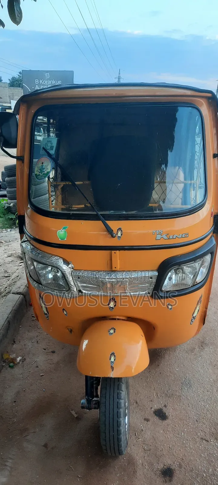 TVS King Deluxe Plus iTouch Start 2020 Yellow