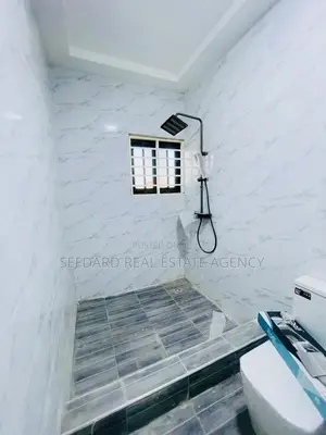 3bdrm House in Sefdard Properties, Kwabenya for sale