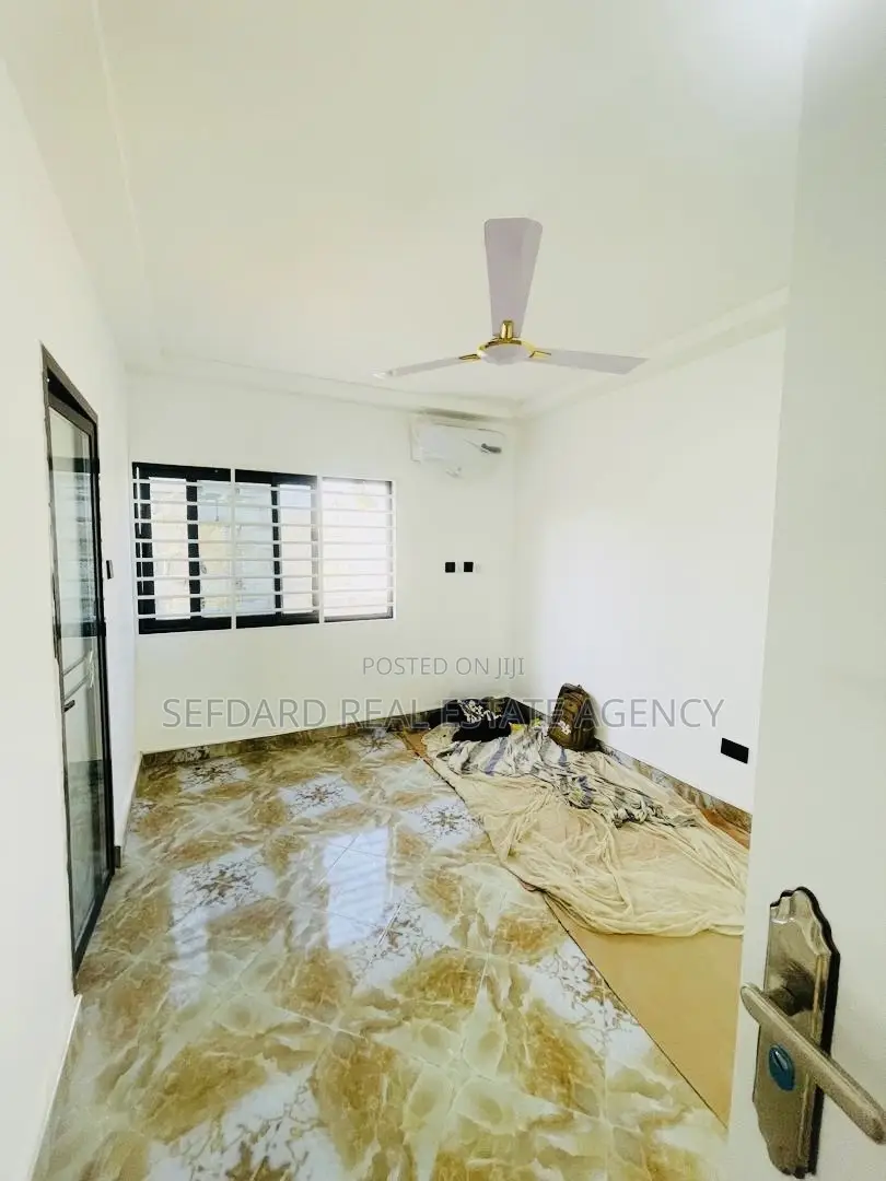 3bdrm House in Sefdard Properties, Kwabenya for sale