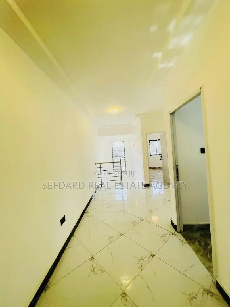 3bdrm House in Sefdard Properties, Kwabenya for sale