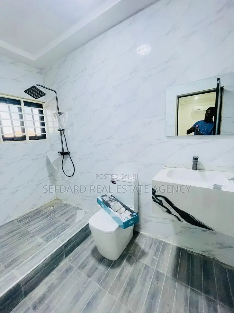 3bdrm House in Sefdard Properties, Kwabenya for sale