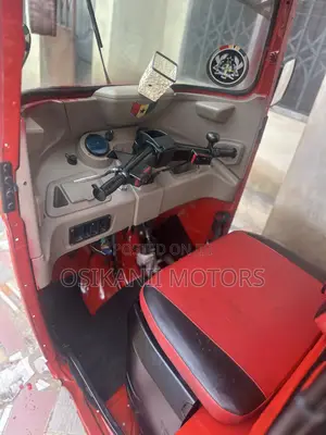 Tricycle 2023 Red