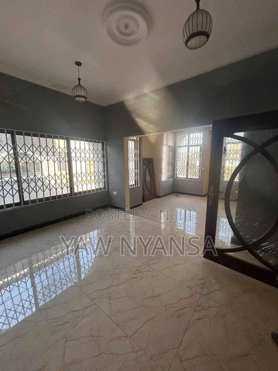 5bdrm House in Bn Easte, Dome for rent