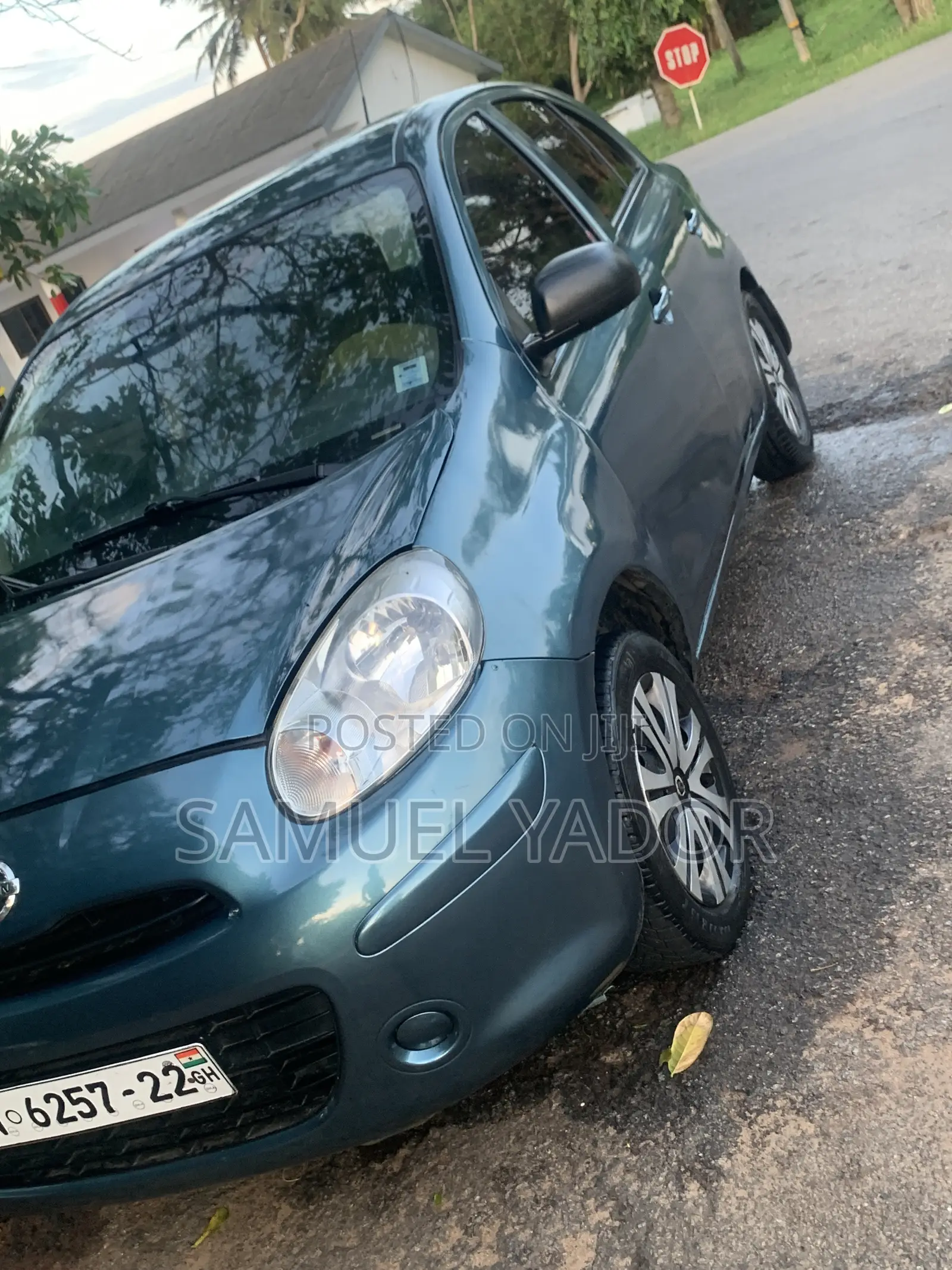 Nissan Micra 2016 Blue
