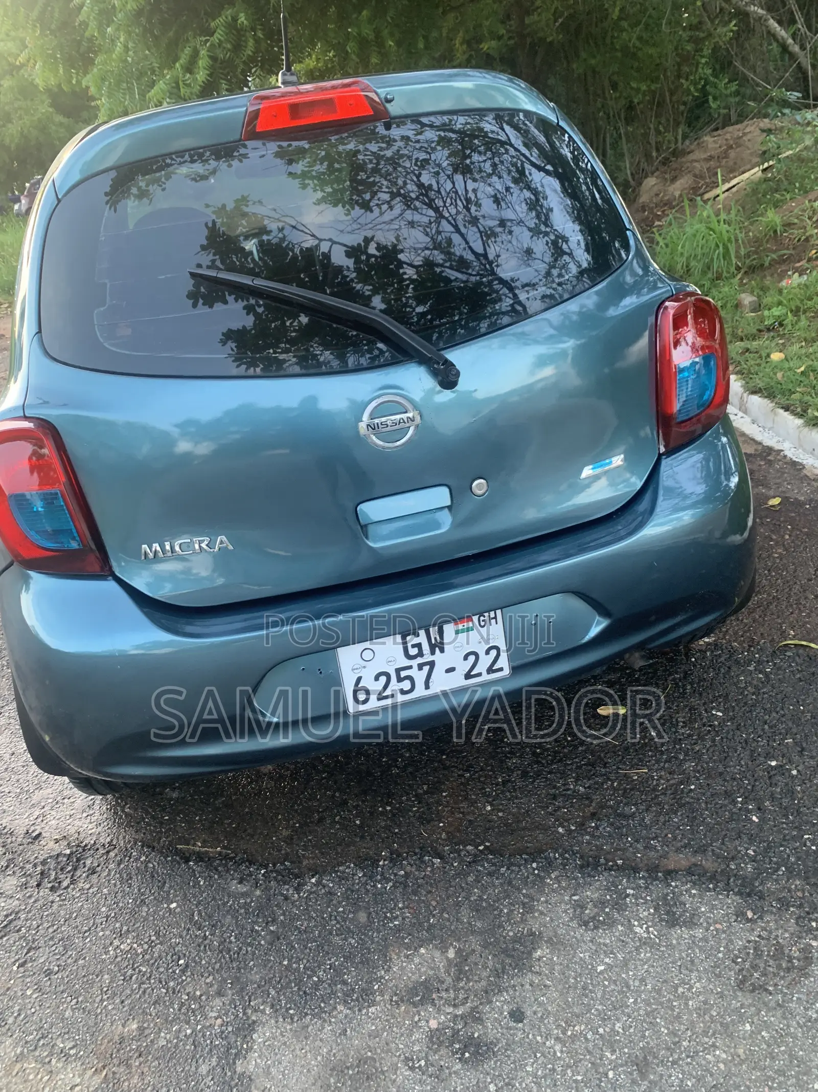 Nissan Micra 2016 Blue