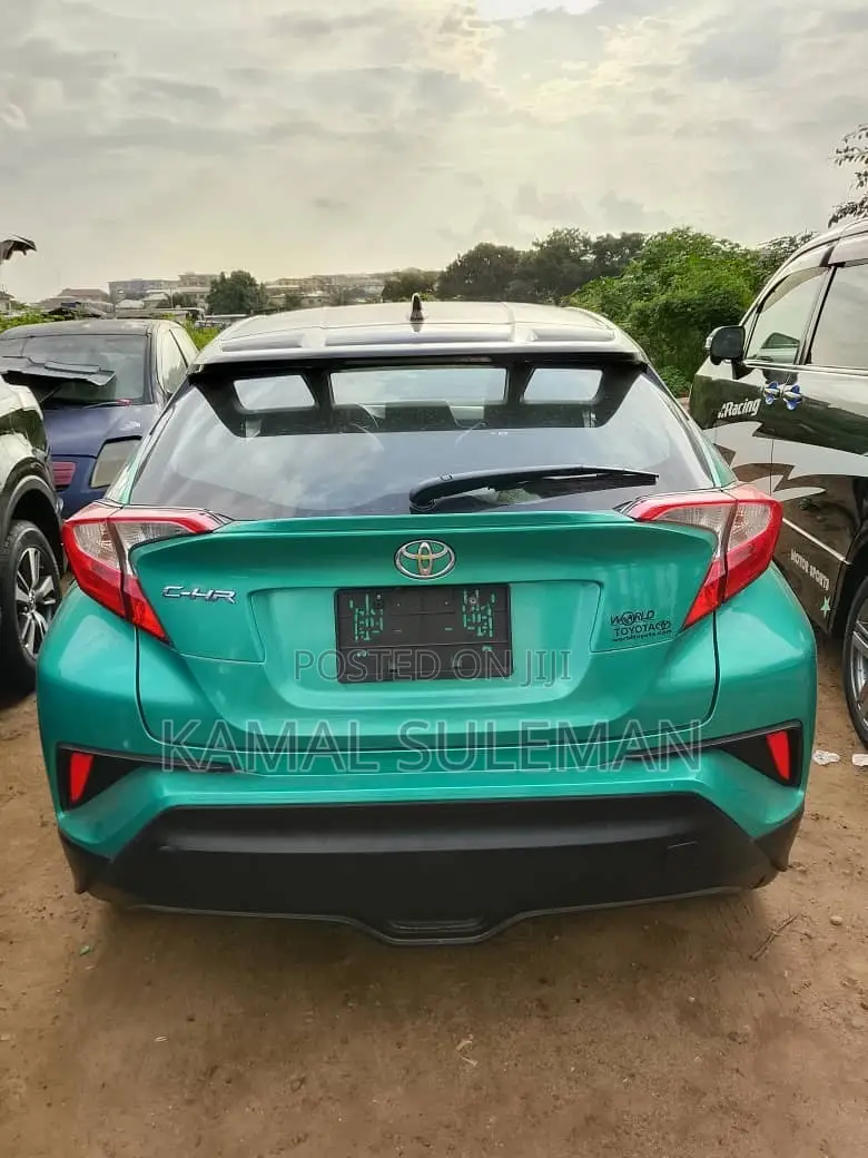 Toyota C-HR 2018 Green