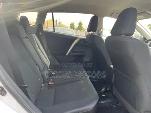 Toyota RAV4 2017 White