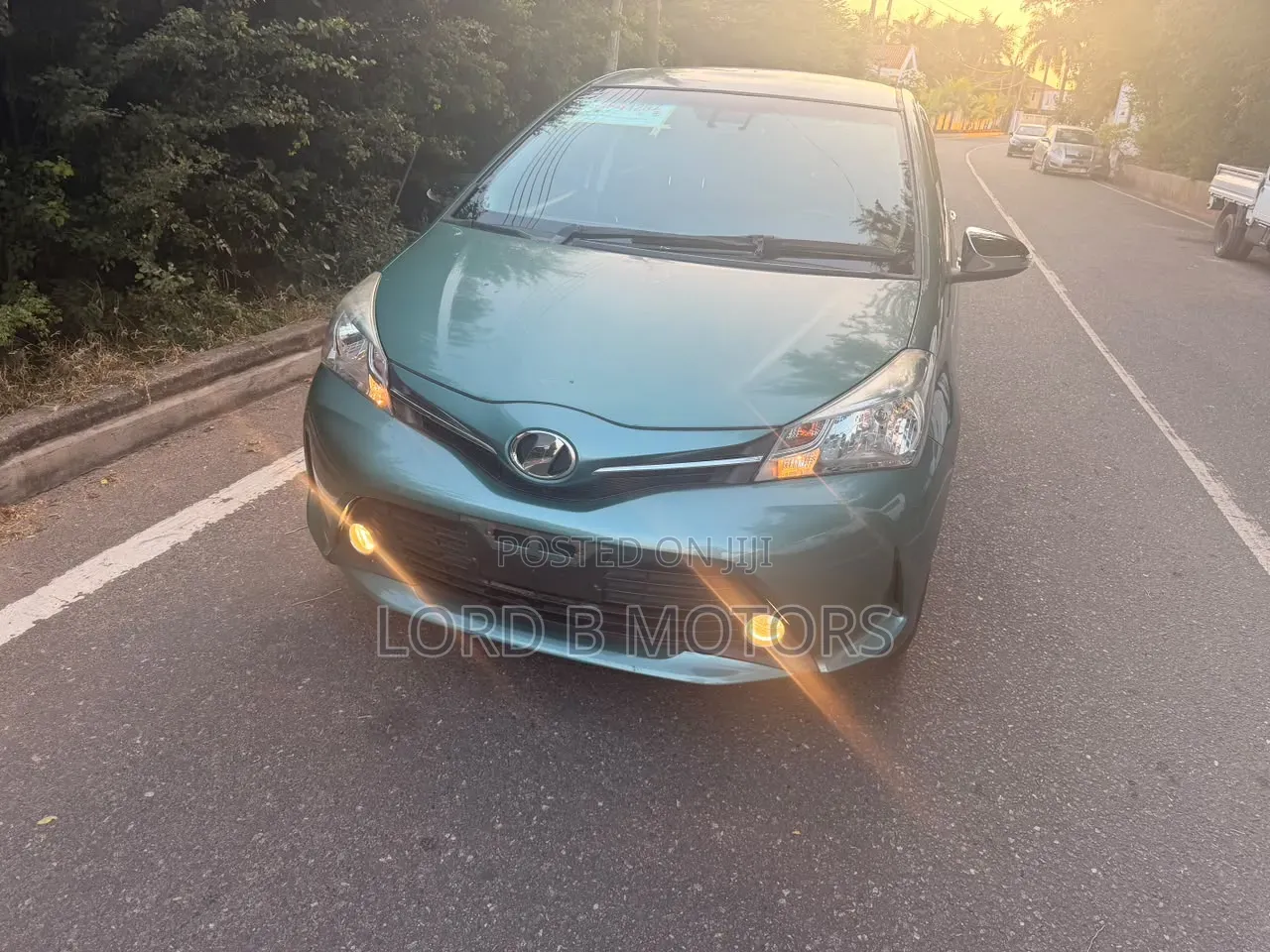Toyota Vitz 1.3 AWD 3dr 2016 Green