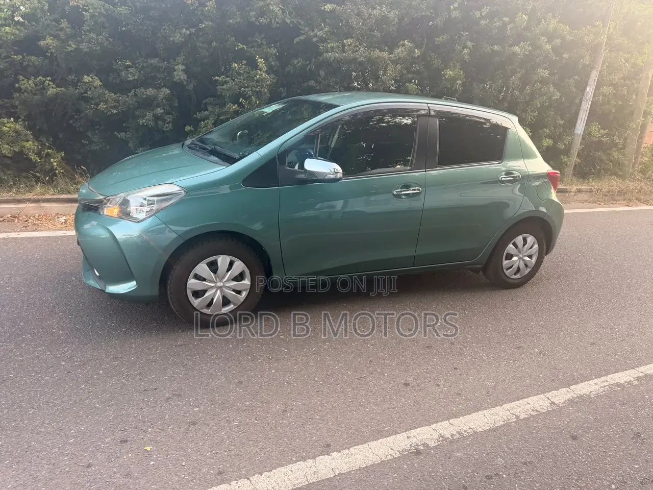 Toyota Vitz 1.3 AWD 3dr 2016 Green