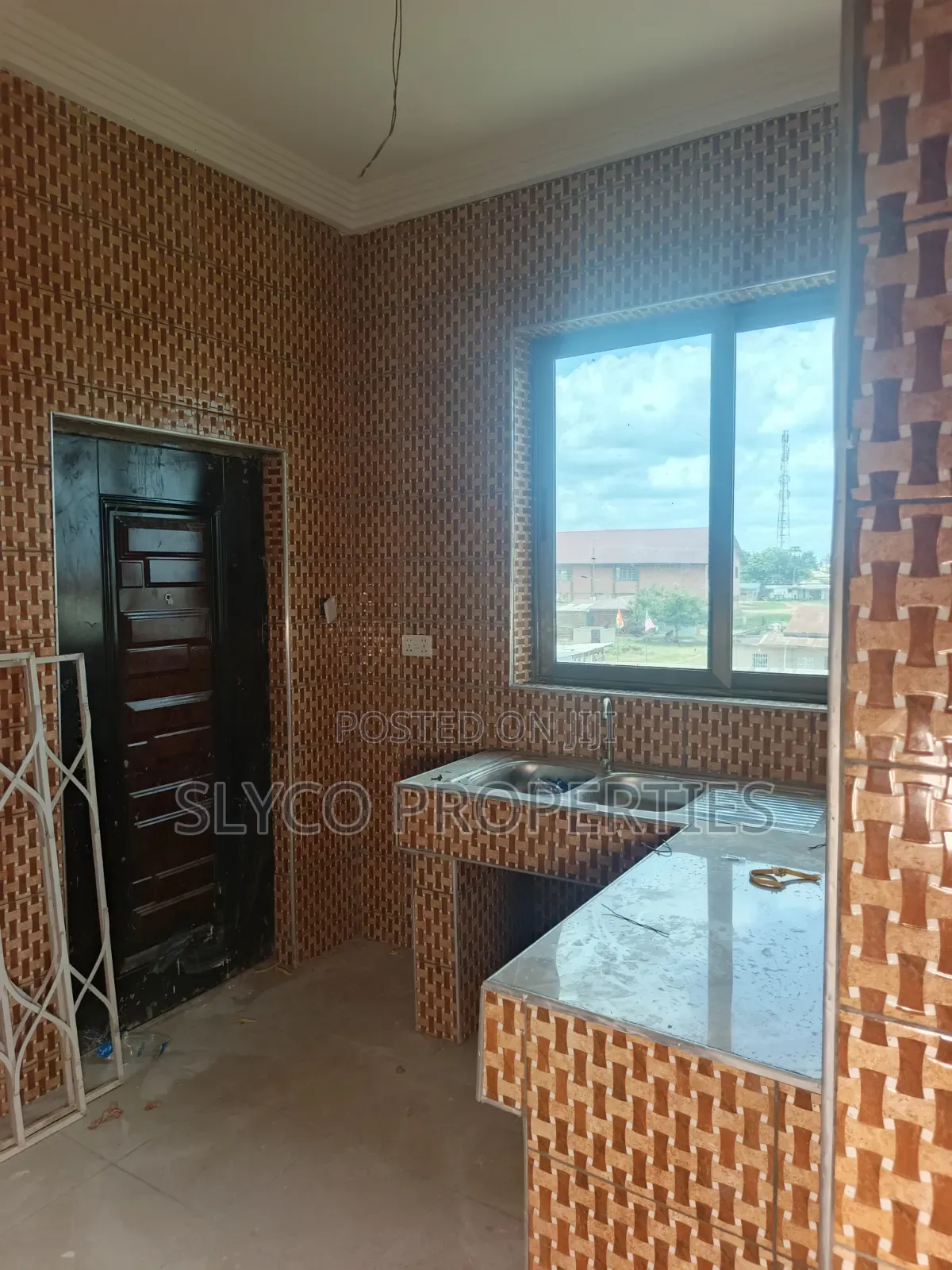 2bdrm Apartment in Koforidua Okorase, New-Juaben Municipal for rent