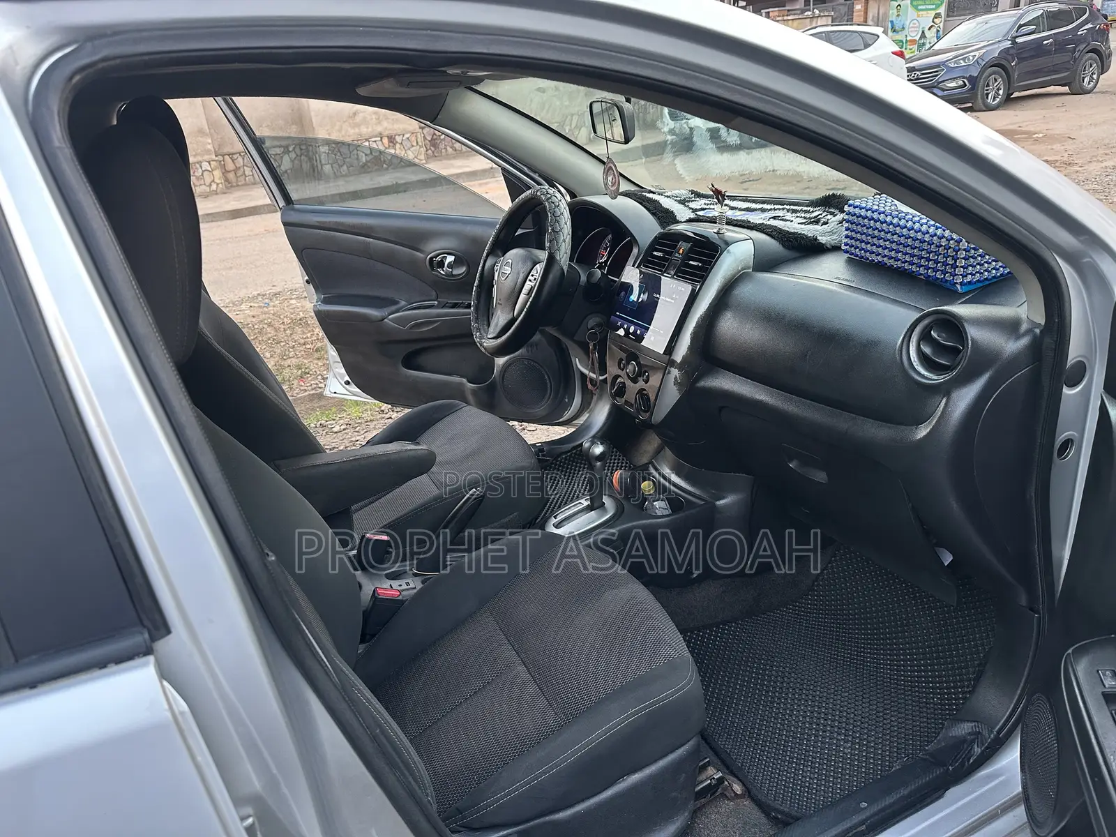 Nissan Versa 1.6 SL 2016 Silver