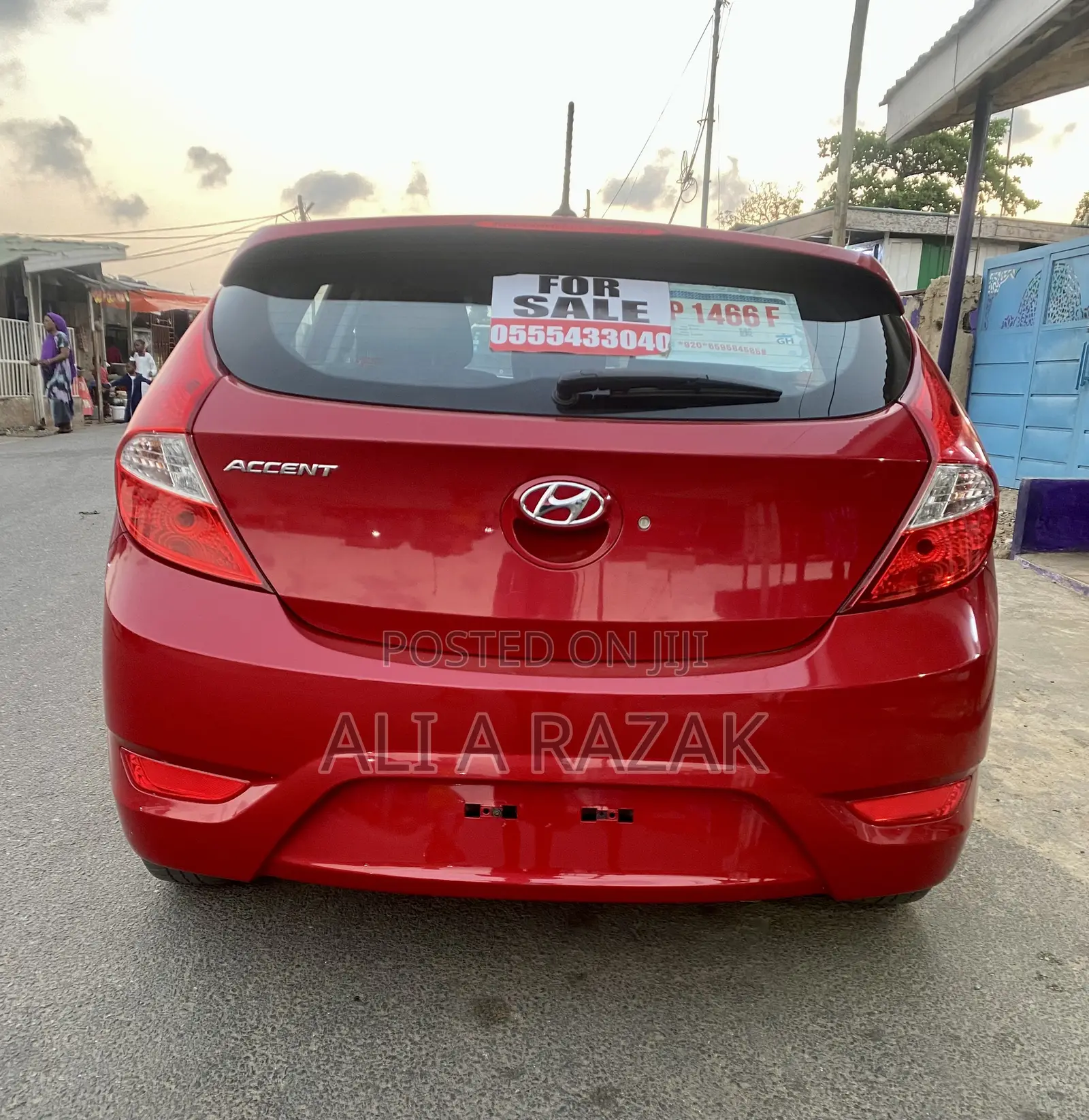 Hyundai Accent GS 4dr Hatchback (1.6L 4cyl 6A) 2014 Gray