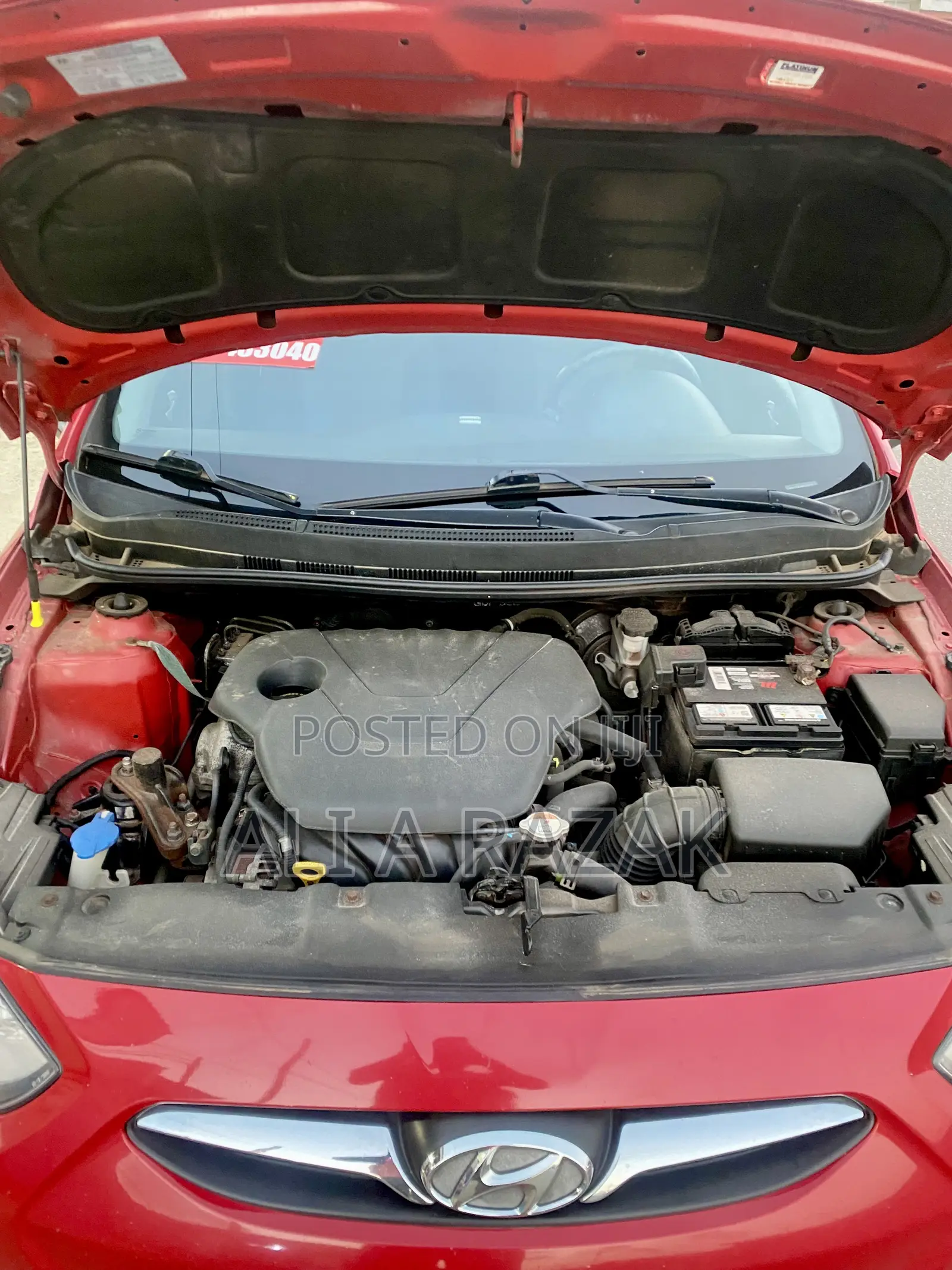 Hyundai Accent GS 4dr Hatchback (1.6L 4cyl 6A) 2014 Gray