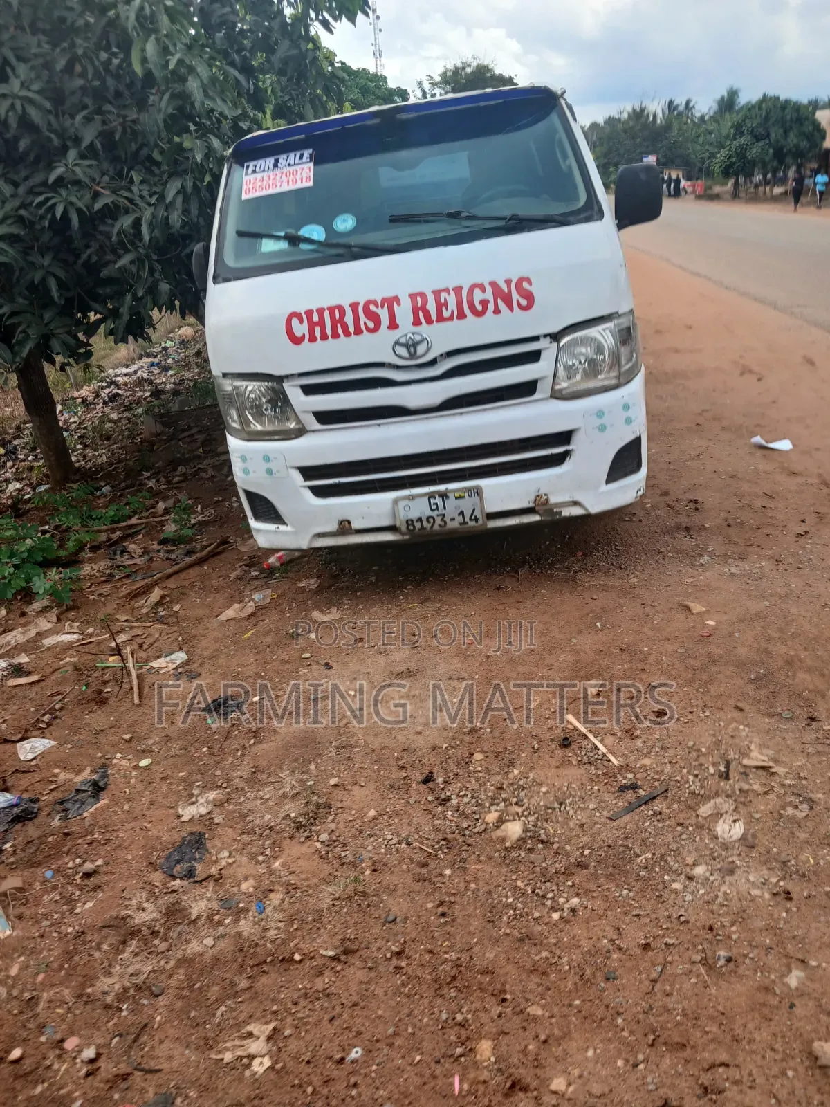 Toyota HiAce 2012 White