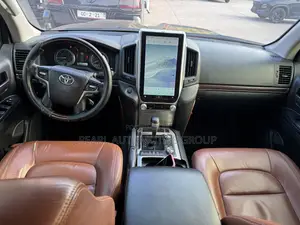 Toyota Land Cruiser 4.5 V8 VXR 2017 Black