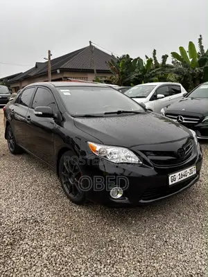Toyota Corolla 2013 Black